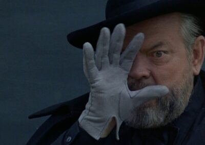 Orson Welles Bows Out in Style